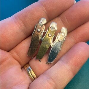 FAR FETCHED Signed MIXED METAL STERLING SISTERHOOD LOVE BROOCH PIN